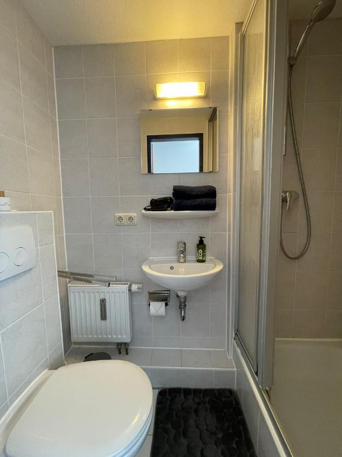 Gästezimmer Kreuzheide Privatunterkunft *